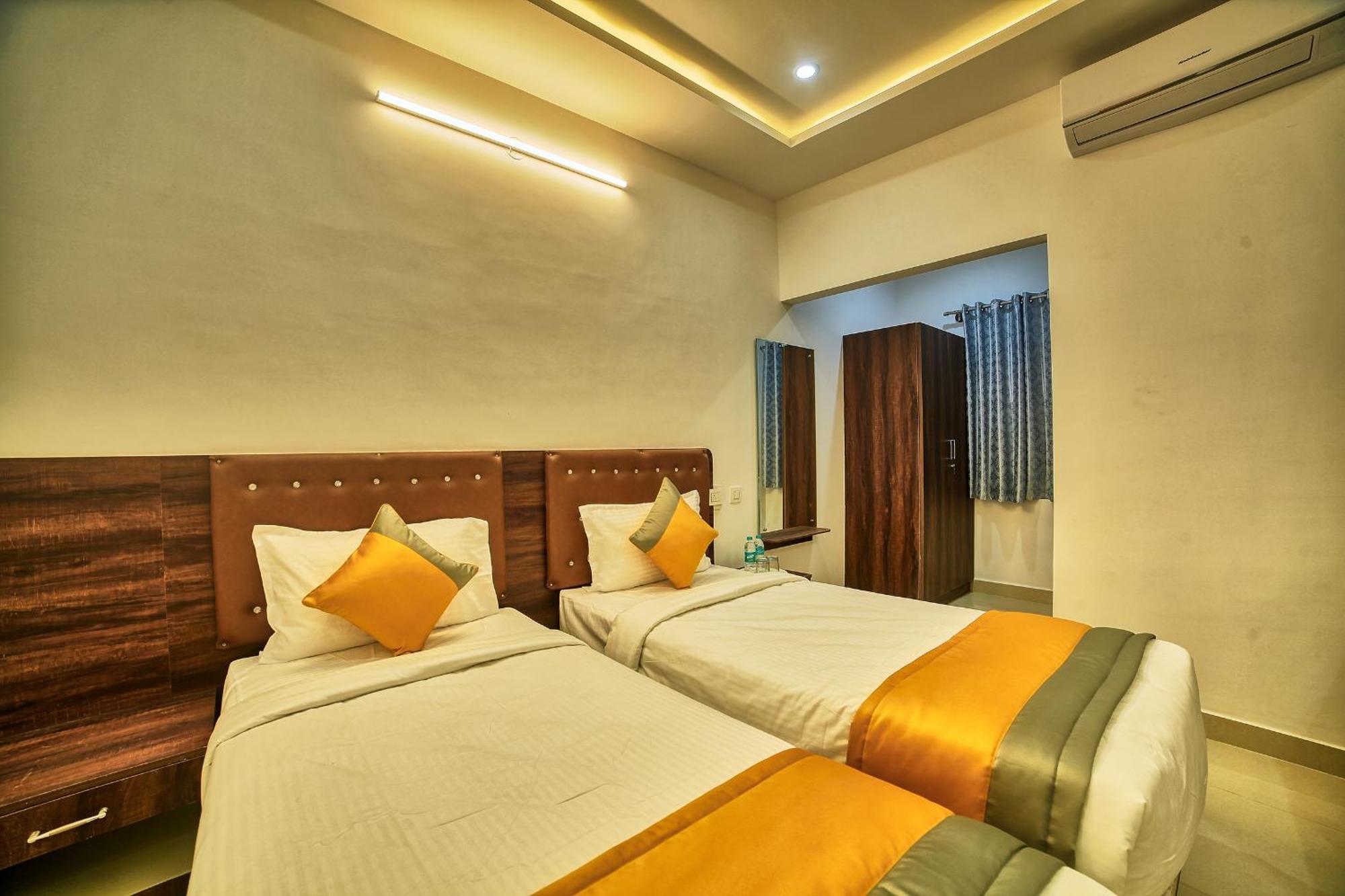 Visa Inn Hotel 4Kms From Airport L Free Airport Pickup & Drop 24X7 Devanahalli Exterior photo