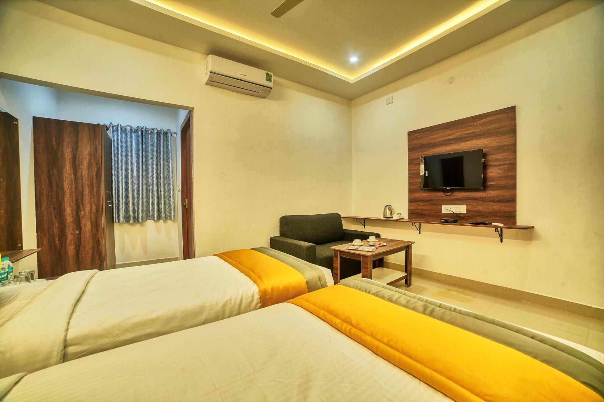 Visa Inn Hotel 4Kms From Airport L Free Airport Pickup & Drop 24X7 Devanahalli Exterior photo