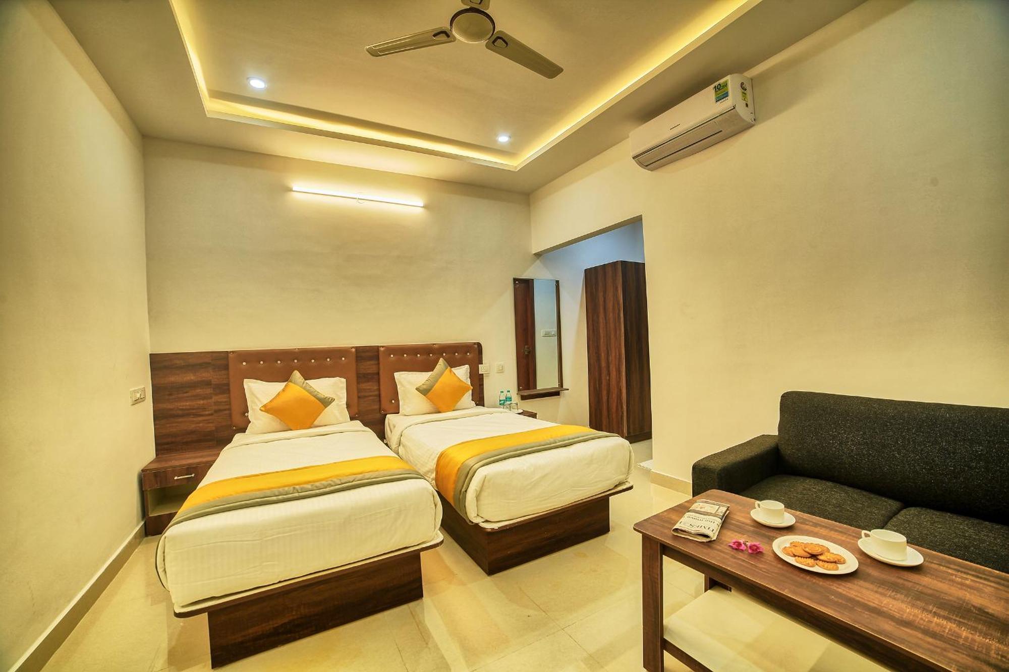 Visa Inn Hotel 4Kms From Airport L Free Airport Pickup & Drop 24X7 Devanahalli Exterior photo